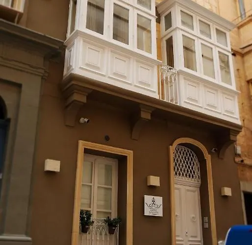 Chateau La Vallette - L-ghorfa Guest house *